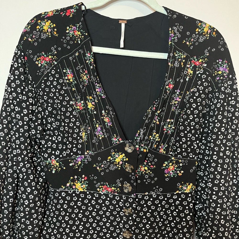 Free People black/white mixed print button down dress size medium